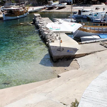 With Parking Space Sali, Dugi Otok - 24032 Lägenhet *