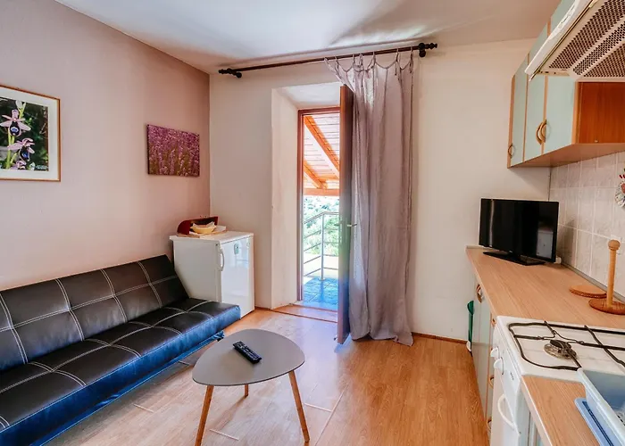 With Parking Space Sali, Dugi Otok - 24032 Апартаменты Сали